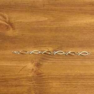 Sterling silver peter stone pscl fish bracelet 7"